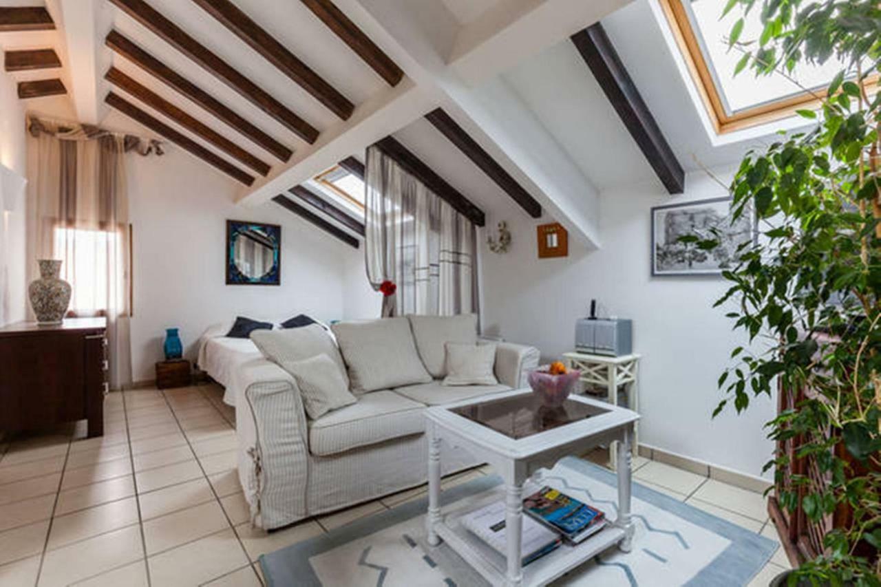 Studio Le Petit Nid D'Amour Meuble Tourisme 3 Etoiles Poggio Santa-Lucia-di-Tallano Eksteriør billede